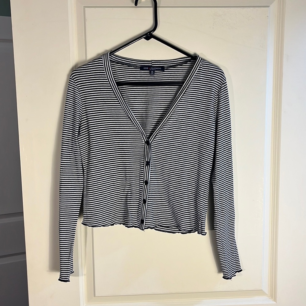 Woman’s Striped Light Weight Button up Shirt